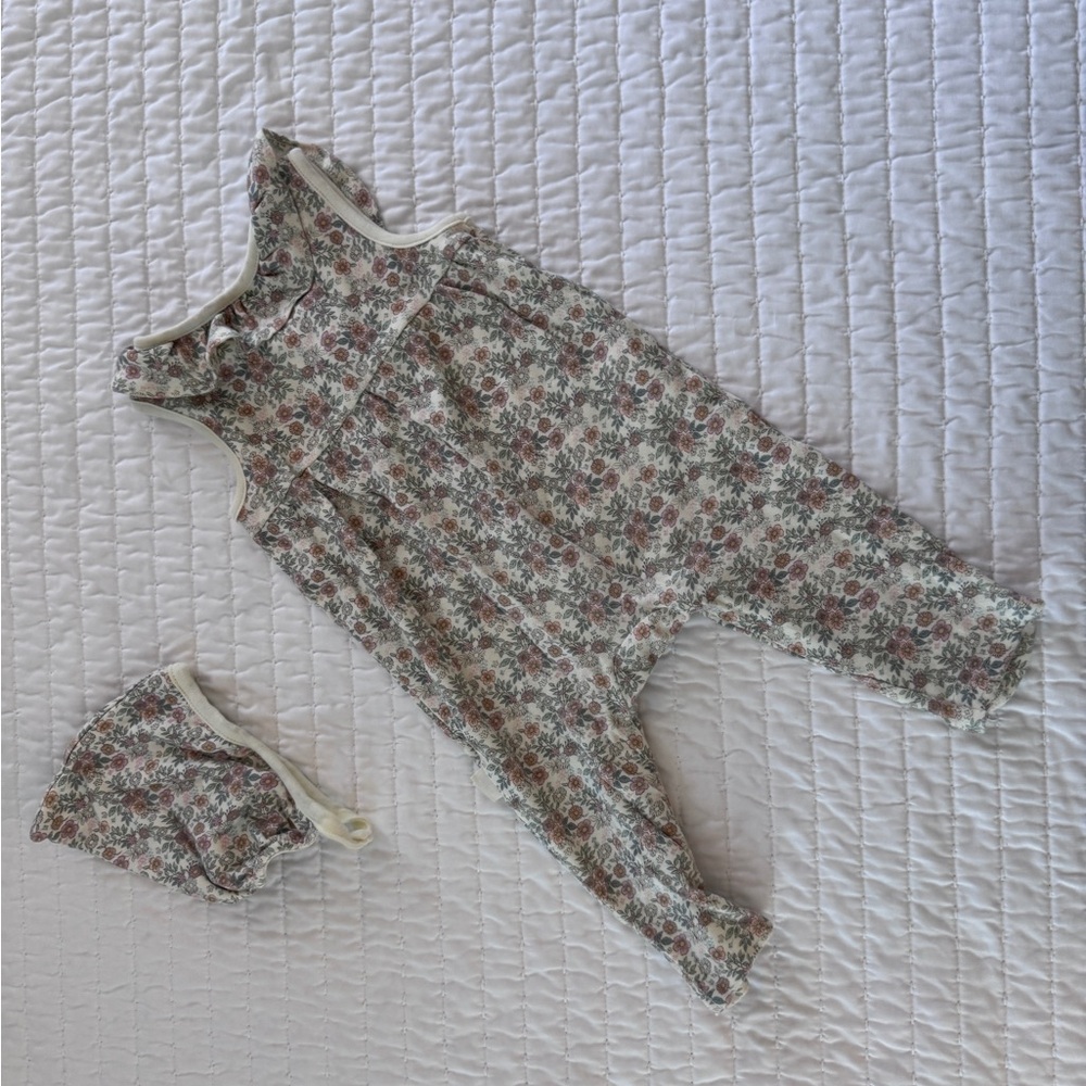 2pc Summer Set- Rabbit + Bear - 6-9M - Picture 3 of 3